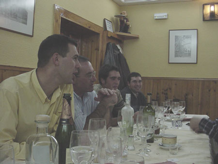 Cena 2003: Esquinazo sur de la mesa